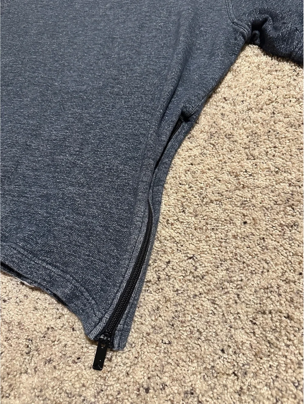Jordan Short Sleeve Hoodie Pullover in Gray and Beige, Size L